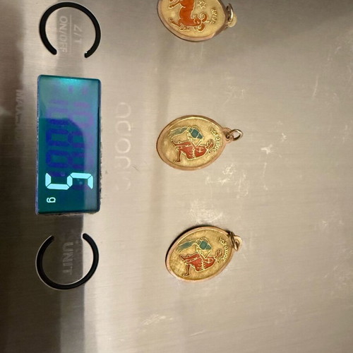 Gold jewelry used with 333 and 500 stamps, set of 4 pieces