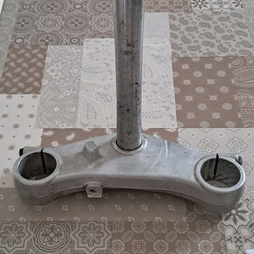 Suzuki DL 650 V Strom fork stem used