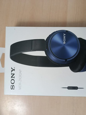 Sony MDR ZX310AP headphones wired