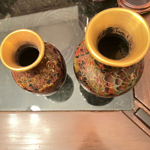 Pair of Cloisonné Vases like new, Chinese vintage enamel