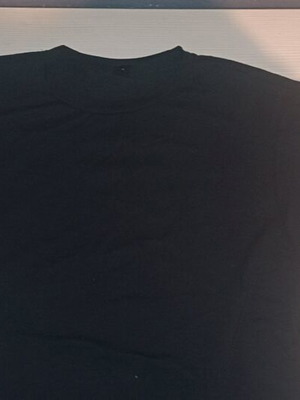 Shein men's tshirt L used, black