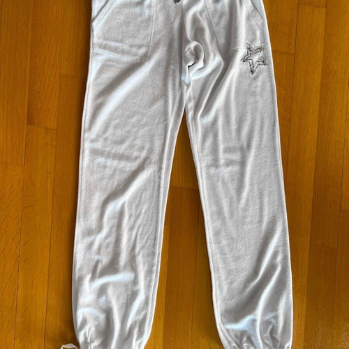 Myoow Myoow white fashion set medium, like new