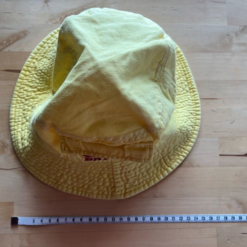 Yellow cotton hat with pockets Larios dry gin used, size S