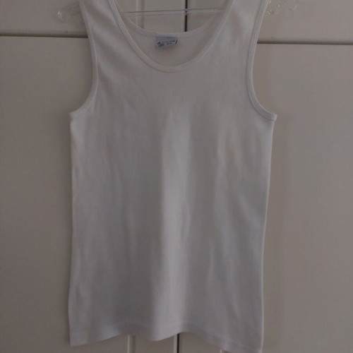 White tank top size S like new, 100% cotton