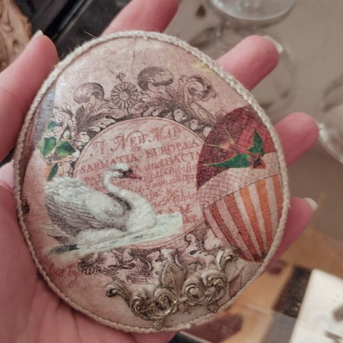 Decoupage decorative stone with clay element new