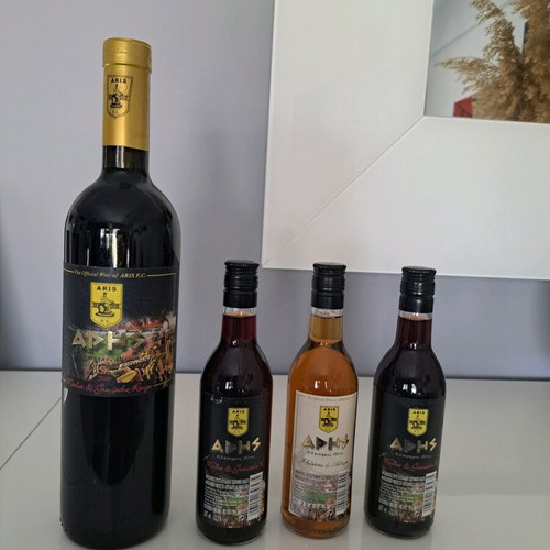 Aris wine large bottle red wine 2009 and 3 small bottles