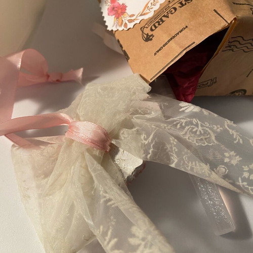Decorative heart new, scented with plaster and bottle