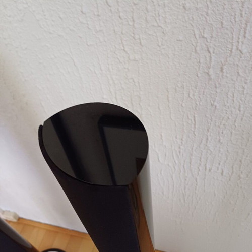 Bang & Olufsen Beolab 6000 floor-standing speakers, piano black