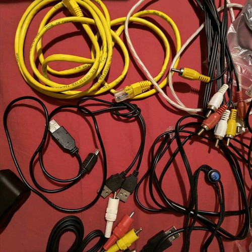 Cable pack used, USB, ADSL splitter, phone, audio and video cables