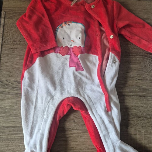 Set of 3 long-sleeve baby bodysuits 3 months like new