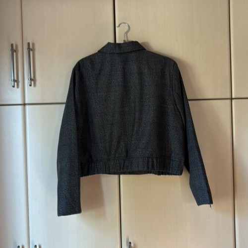 R&B Women's Jacket size L gray like new
