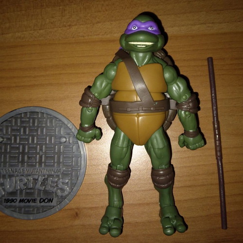 Teenage Ninja Mutant Turtles Donatello 2014 Classic Collection 1990 figure like new