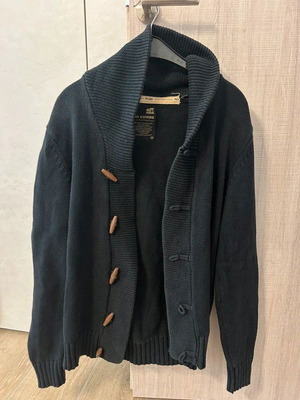 Knitted black cardigan with wooden buttons used, size S