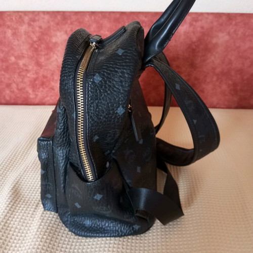 Black backpack bag like new