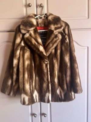 Eco fur new synthetic, excellent quality, size S