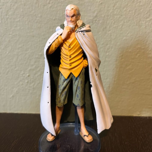 One Piece figure 15 cm used with plastic base
