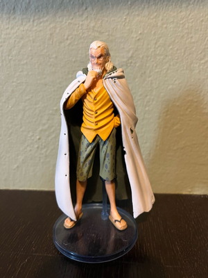 One Piece figure 15 cm used with plastic base