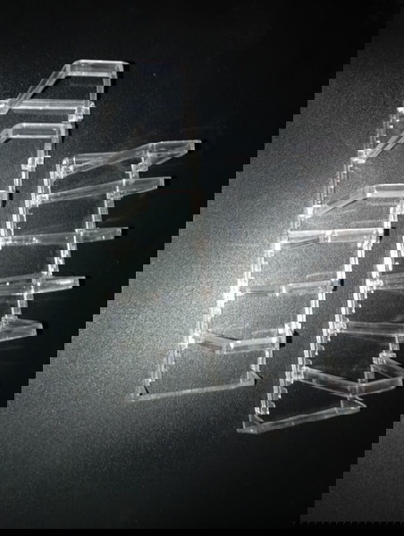 ΠΑΚΕΤΟ 2 ΡΥΘΜΙΖΟΜΕΝΕΣ ΠΙΑΤΟΘΗΚΕΣ PLEXIGLASS 6 ΘΕΣΕΩΝ ROSENTHAL