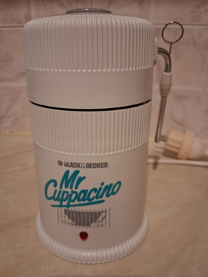 Mr Cuppacino γαλατιέρα μεταχειρισμένη για ζεστά ροφήματα με βάση το γάλα