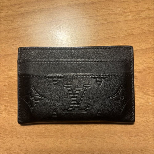 Louis Vuitton Card Holder Monogram Shadow Black like new