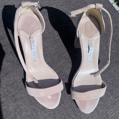 Sophia Manta sandals size 39, beige