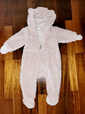 Baby jumpsuit HM used, size 4-6m
