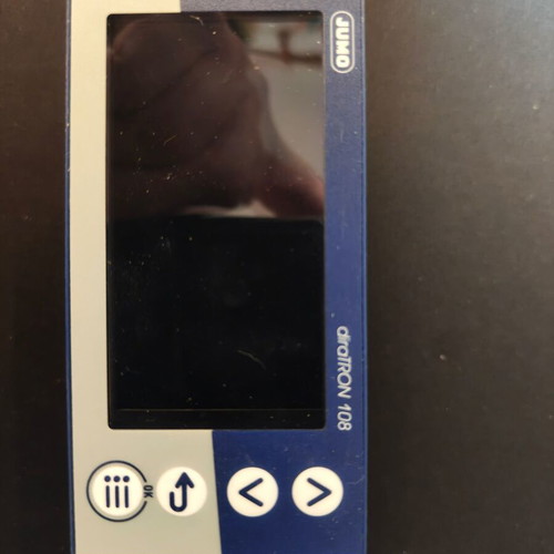 JUMO diraTRON 108 PID Temperature Process Controller