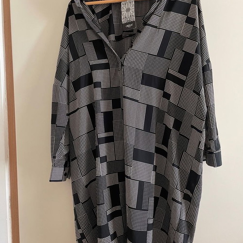 Orion oversized shirt dress new, size S