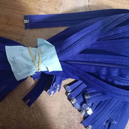 Plastic dark purple separating zippers 60 cm, 29 pieces new