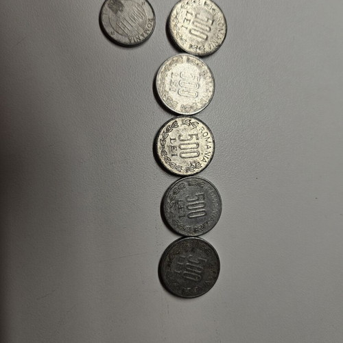 Romanian coins used, mostly from old currency