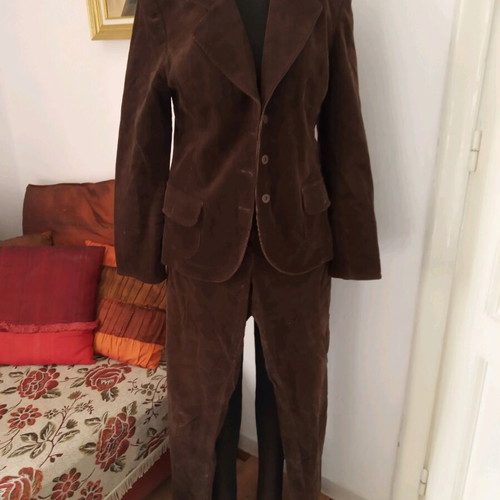 Corduroy suit brown used, size extra large