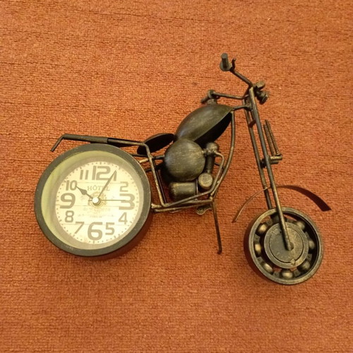 Metal motorcycle clock new, length 28cm