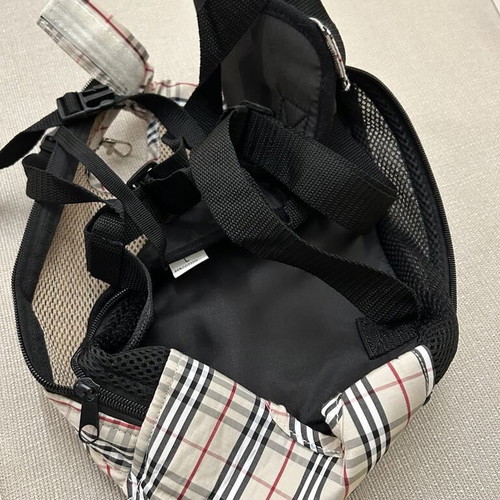 Dog carrier sling for small dog like new