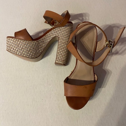 Attrattivo platform sandals like new, brown leather straps, 15 cm heel