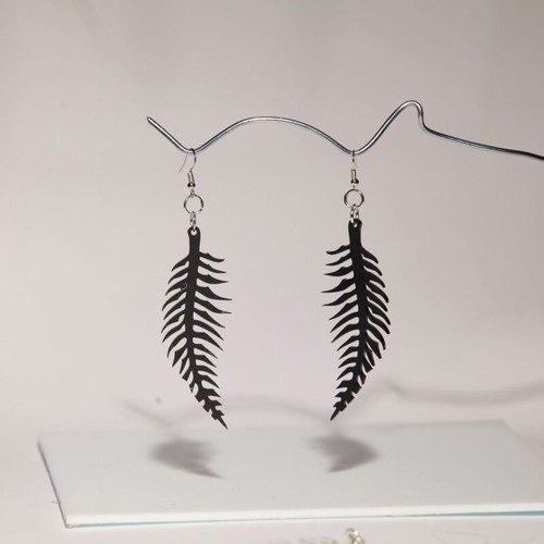 Great Leaf earrings made of recycled plexiglass new, 8cm length