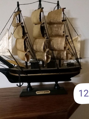 Wooden decorative boats like new, set of 3 pieces