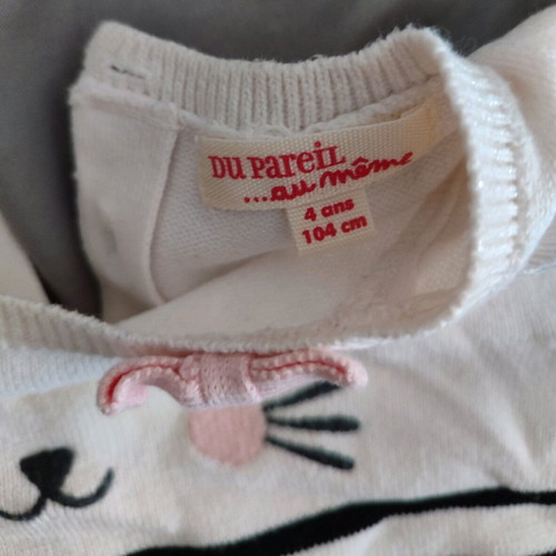 Girls' clothing set used, size 4 years, black and white