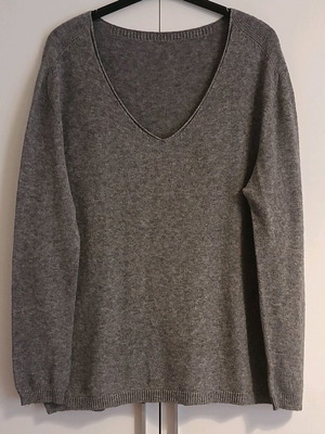 Women's long-sleeve V-neck sweater gray L new
