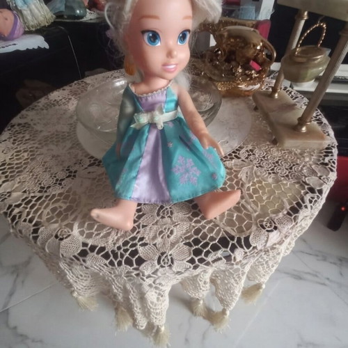 Disney Frozen Elsa doll 30 cm like new