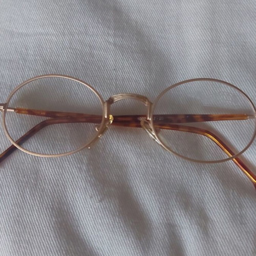 Vintage eyeglass frame like new, gold with tortoiseshell arms