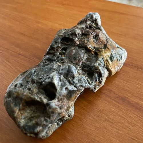Natural rock with quartz and iron oxides