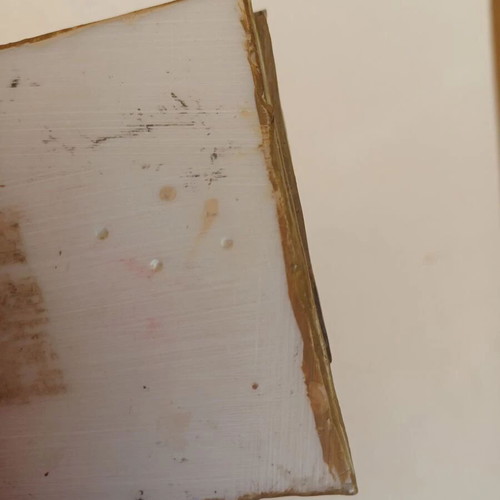 Vintage letter holder made of polyester resin