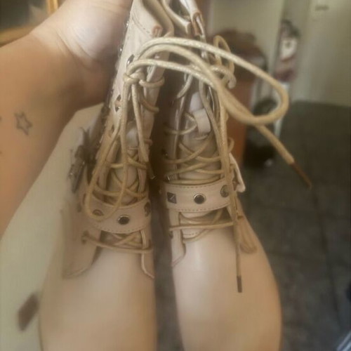 Booties new, size 39