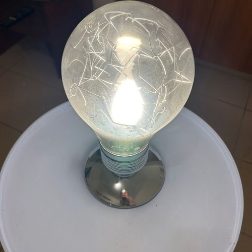 Table lamp used, globe-shaped with touch switch