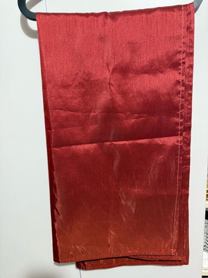 Tablecloth for living room like new 135x138 cm