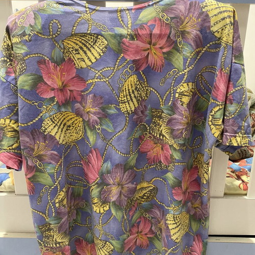 Blouse like new, size L