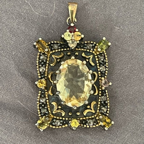 Aristocratic 9K gold and 925 silver pendant with citrine stone like new
