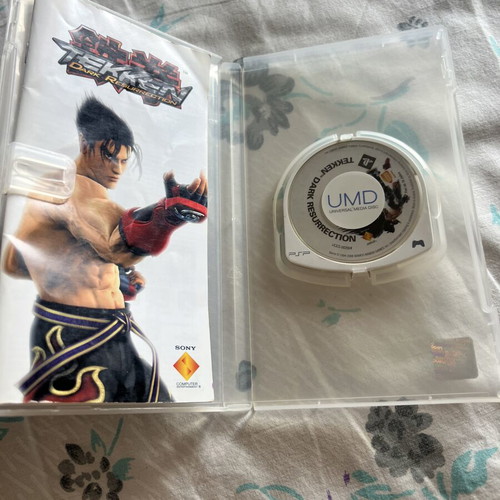 Tekken Dark Resurrection PSP game used, with box and manual