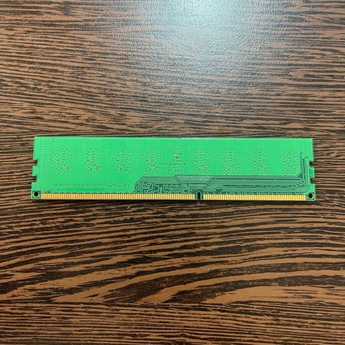 GeIL 4GB DDR3 DIMM Desktop RAM used, 1600MHz, PC3-12800, CL11