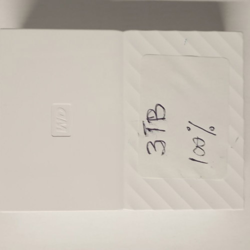 WD mobile data hard drive 3 TB